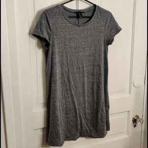 T-shirt dress